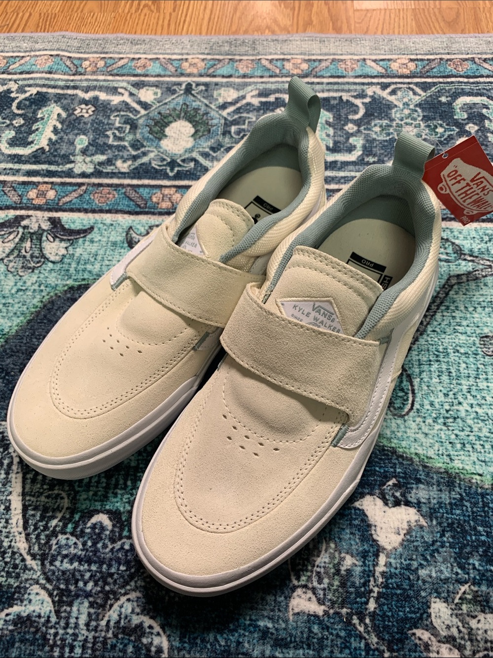 Vans new Kyle Walker leather Velcro skate shoes white cream 8.5